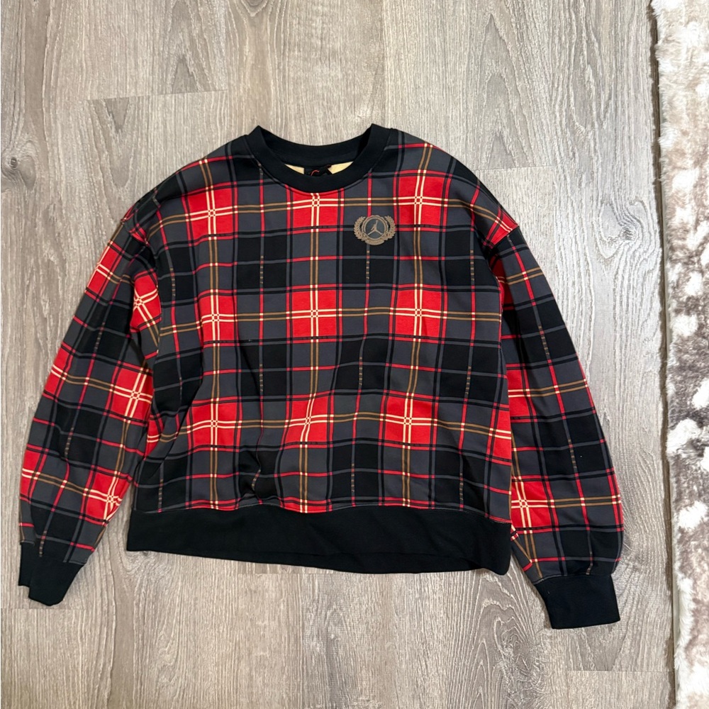 Jordan oversized sweatshirt. Size small.
